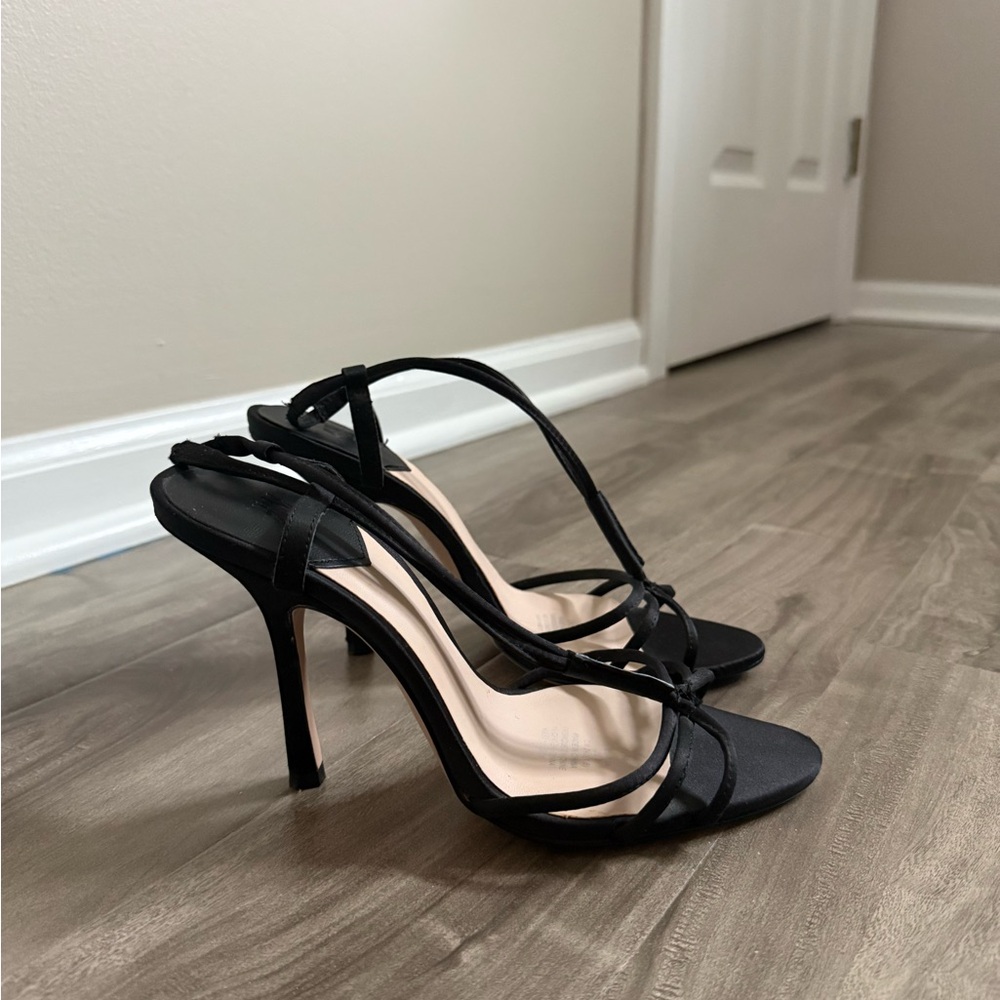 Elegant Black Strappy Satin Heels in size US7.5